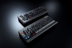 КОМПАНИЯ ROLAND ПРЕДСТАВЛЯЕТ ЗВУКОВЫЕ МОДУЛИ JX-08 И JD-08 фото