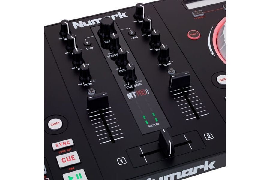 DJ контроллер Numark MIXTRACK PRO 3 221476 фото