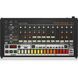 Драм-машина Behringer RD8 BE-0901 фото 1