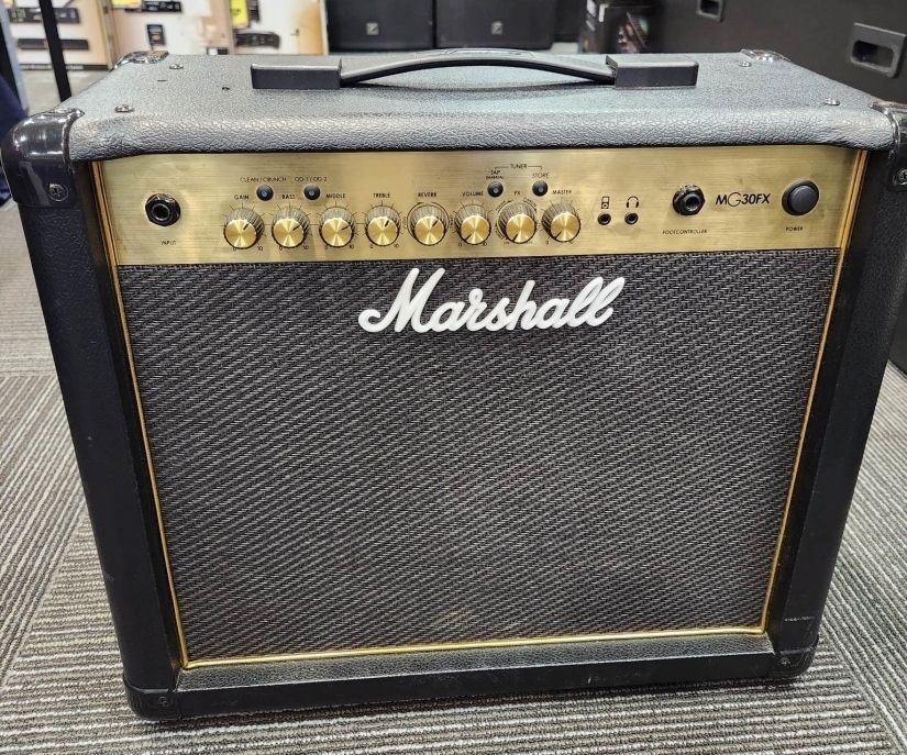 MARSHALL MG30GFX Гитарный комбоусилитель MR-0127 фото