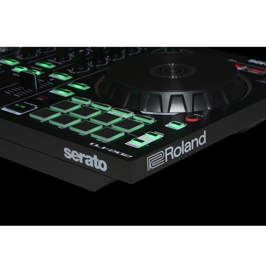 DJ контроллер Roland DJ 202 RO-2329 фото