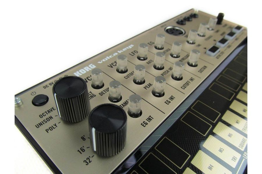 KORG VOLCA-KEYS Синтезатор аналоговый KO-0103 фото