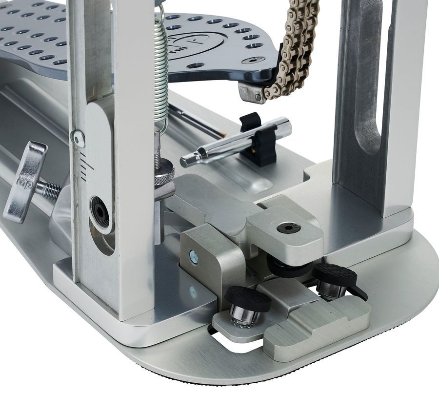 DW DWCPMCD2XF MFG Chain Drive Double Pedal XF DW-0046 фото