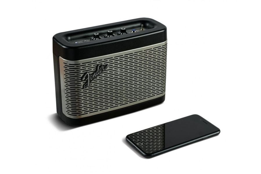 FENDER NEWPORT BLUETOOTH SPEAKER BLACK Акустическая система FE-0421 фото