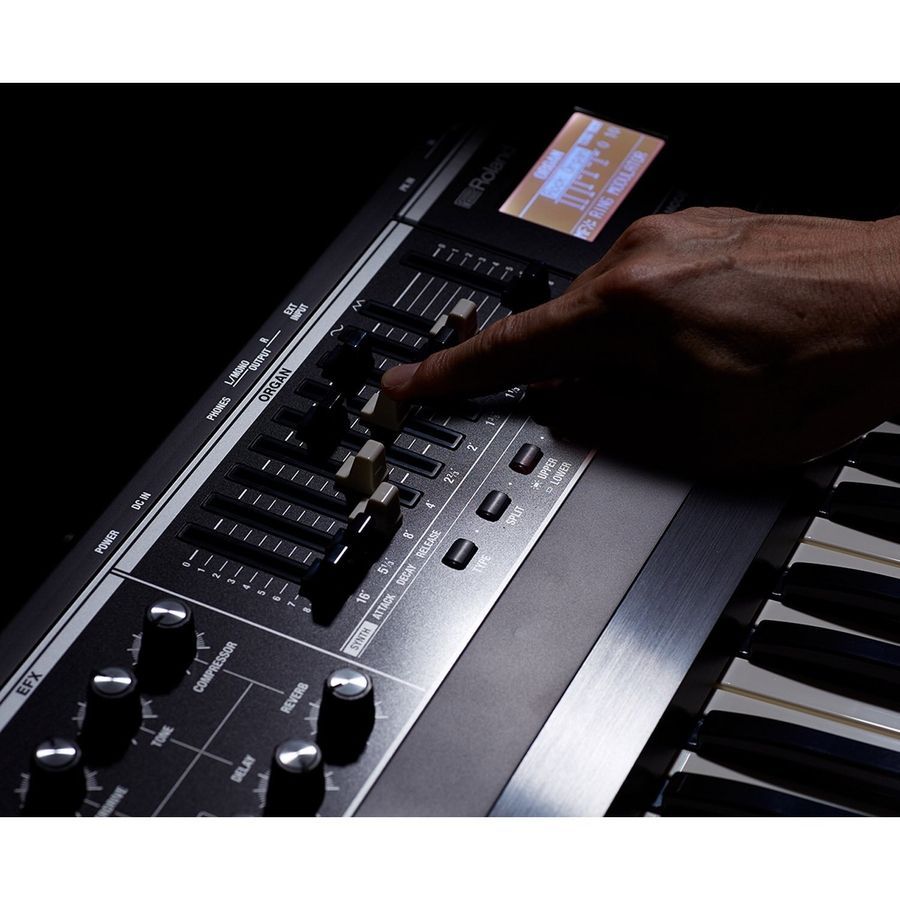 Синтезатор Roland VR09B RO-2325 фото