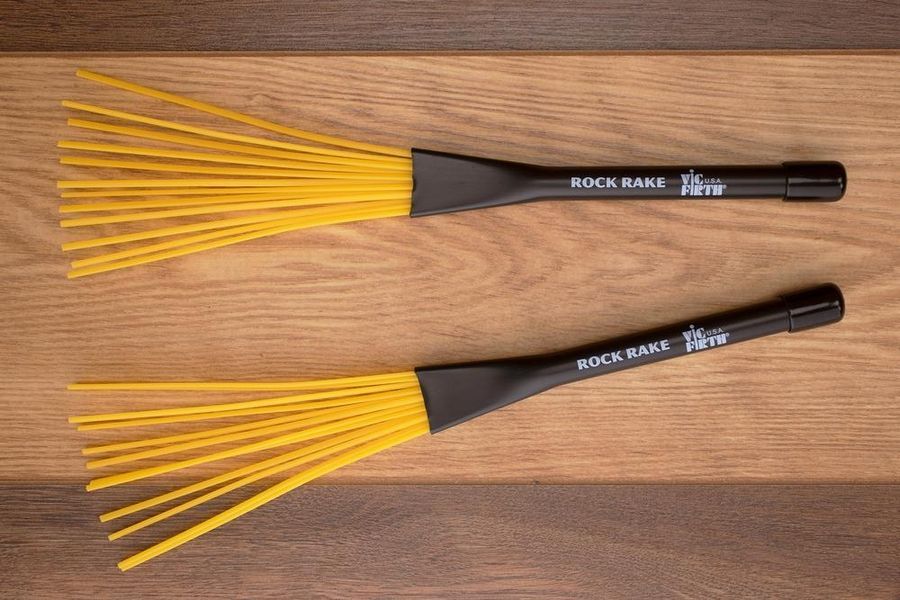 Барабанные щетки Vic Firth BRR VF-0060 фото