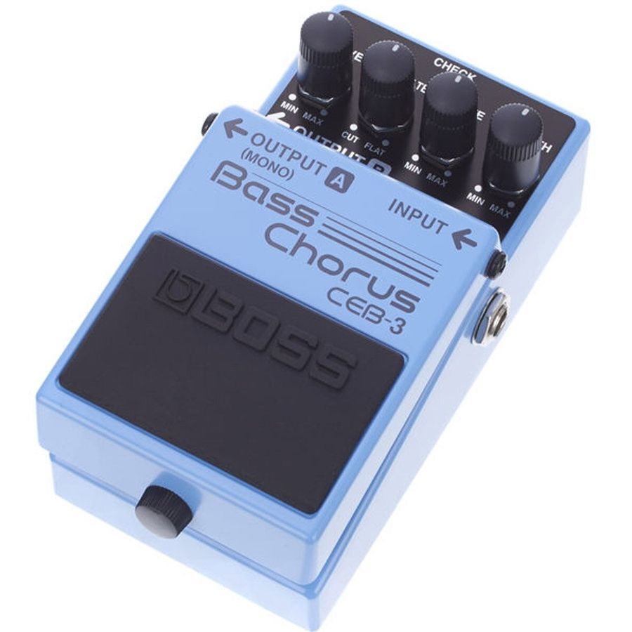Педаль эффектов ля гитары Boss CEB 3 Boss Bass Chorus BO-0037 фото