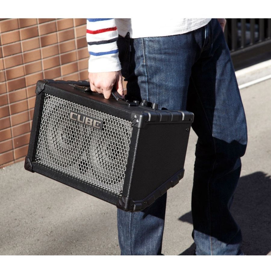 Roland Cube Street Гитарный комбоусилитель Черный RO-0294 фото