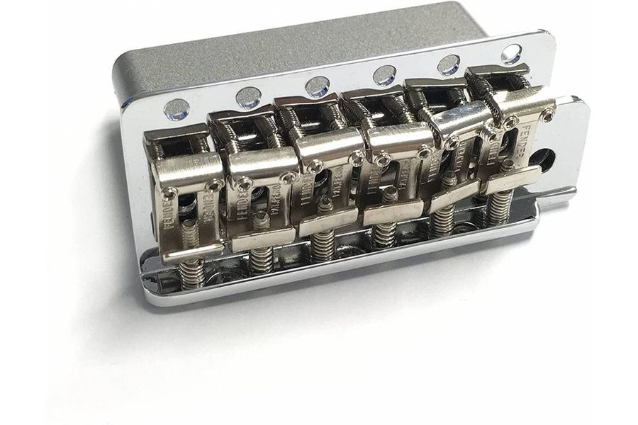 FENDER PURE VINTAGE STRATOCASTER TREMOLO ASSEMBLY CHROME Тремоло в зборі FE-0549 фото