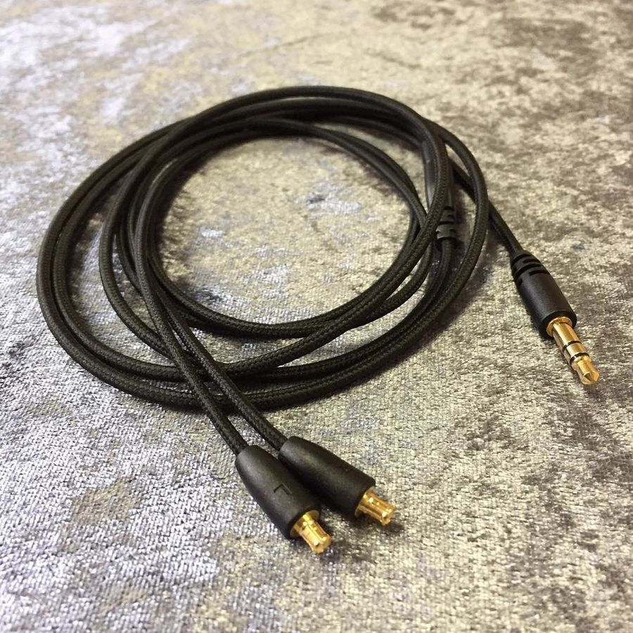 Навушники Audio-Technica ATH-E70 AT-0120 фото