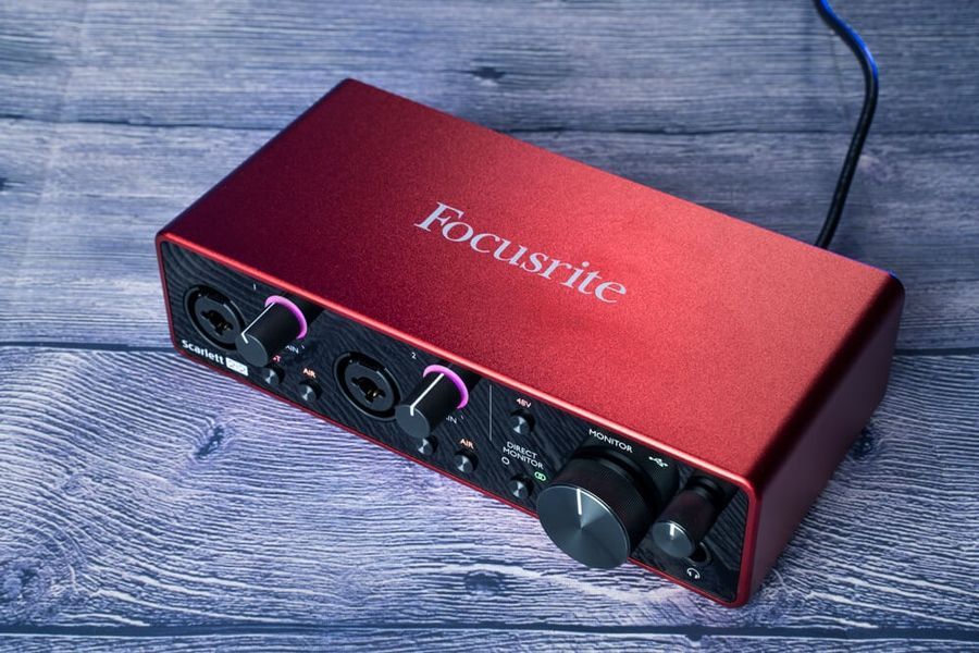 FOCUSRITE Scarlett 2i2 3rd Gen Аудиоинтерфейс FR-0014 фото