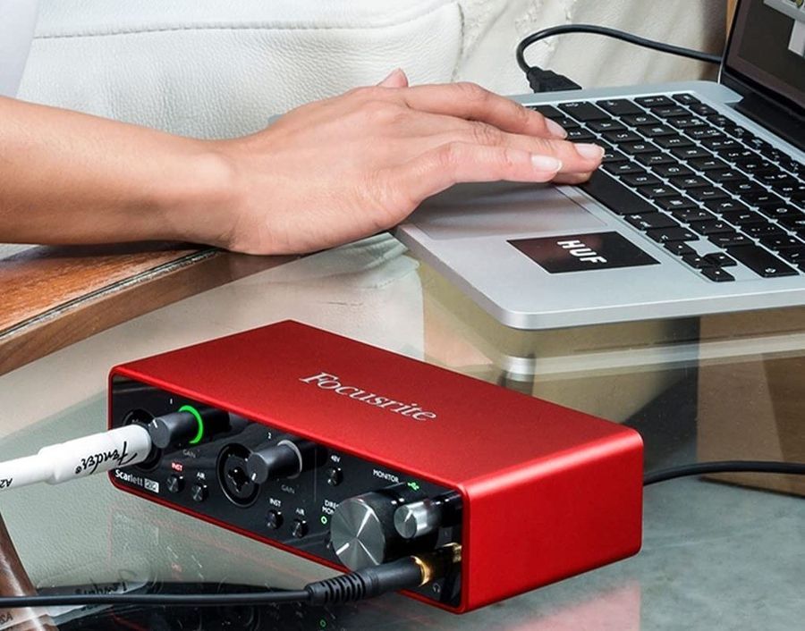 FOCUSRITE Scarlett 2i2 3rd Gen Аудиоинтерфейс FR-0014 фото