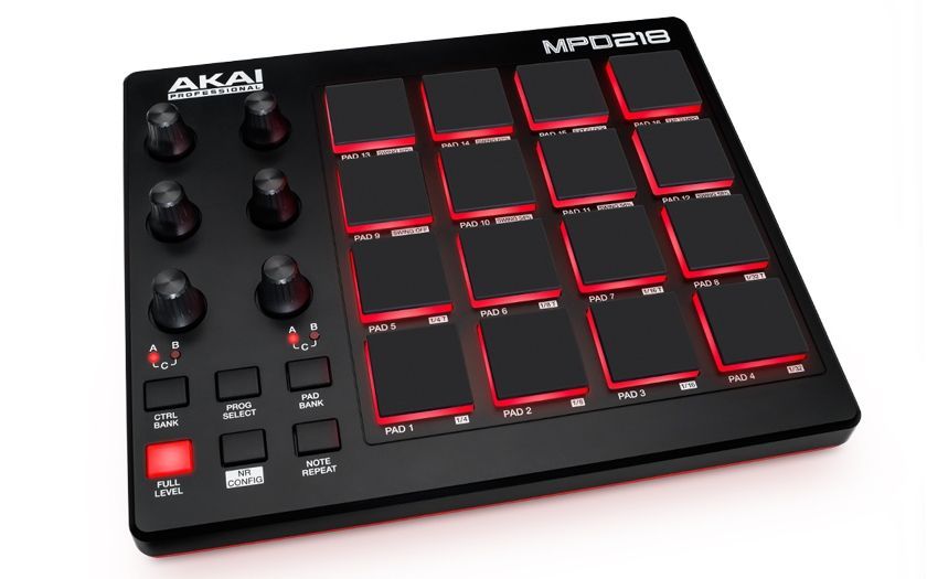 MIDI контроллер AKAI MPD218 AK-0063 фото