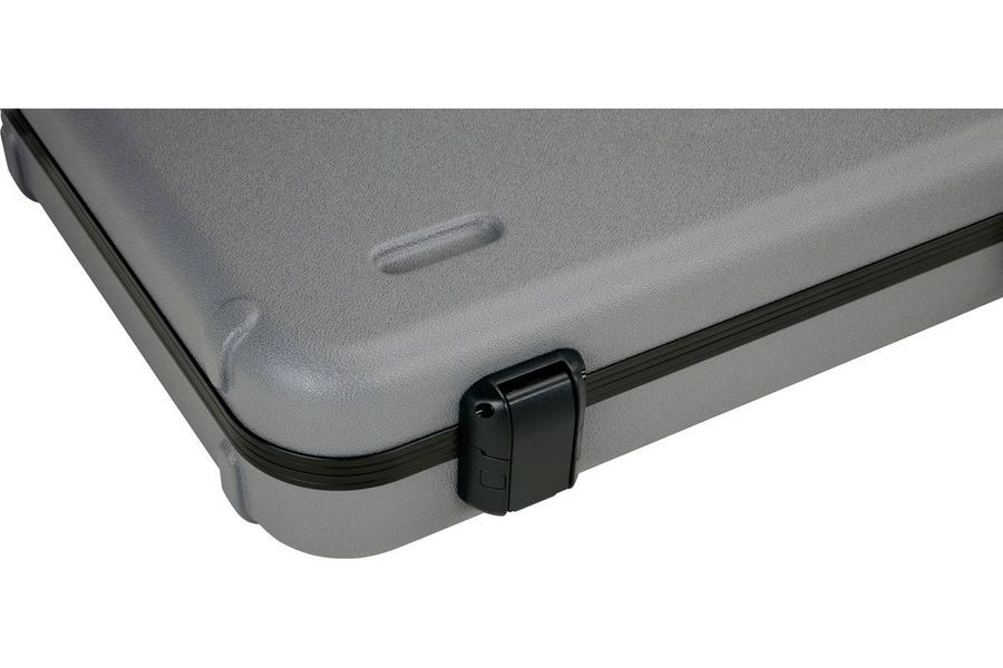 FENDER DELUXE MOLDED STRAT/TELE CASE SILVER/BLUE Кейс для электрогитары FE-0321 фото