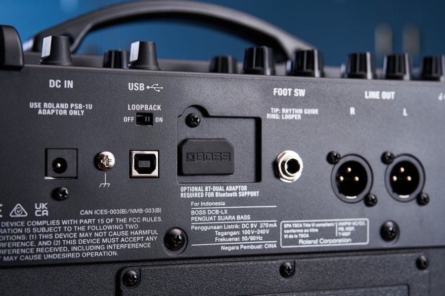 Bluetooth адаптер для комбоусилителей BOSS BTDUAL BO-0394 фото