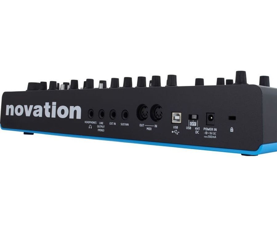 NOVATION BASS STATION II Синтезатор аналоговий NO-0007 фото