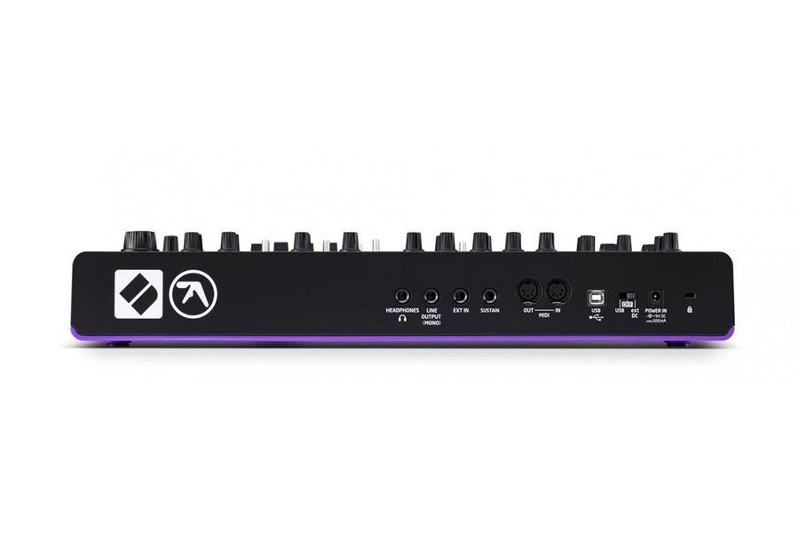 NOVATION AFX Station Синтезатор NO-0006 фото