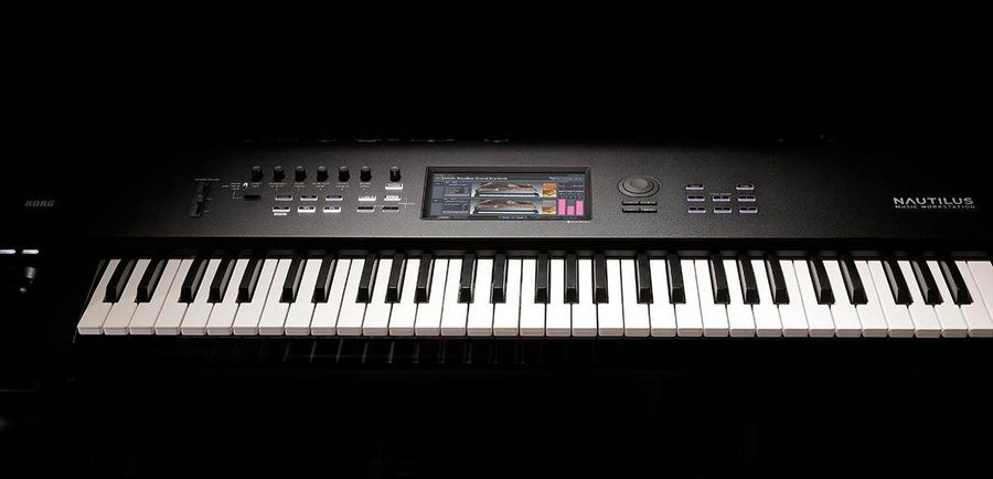 KORG NAUTILUS-61 Робоча станція KO-0147 фото