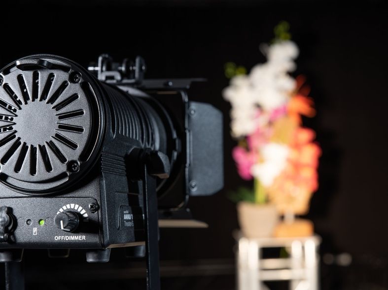 EUROLITE AKKU THA-20PC TRC Theater-Spot bk EL-0183 фото