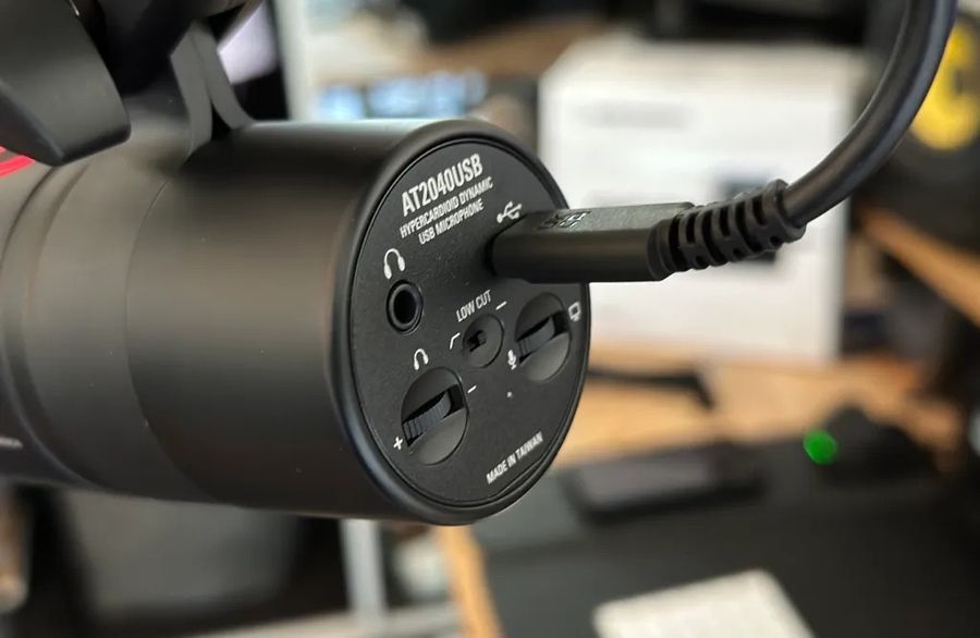 Студийный микрофон Audio-Technica AT2040USB AT-1079 фото