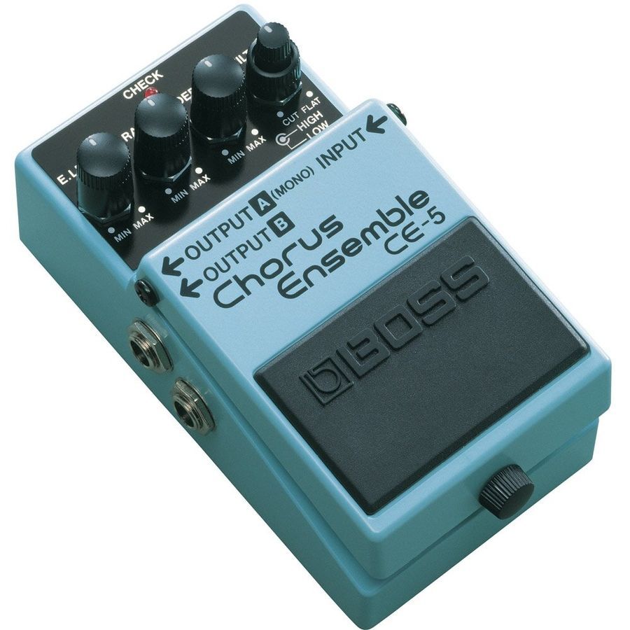 Педаль эффектов для гитары Boss CE 5 Chorus Ensemble BO-0036 фото