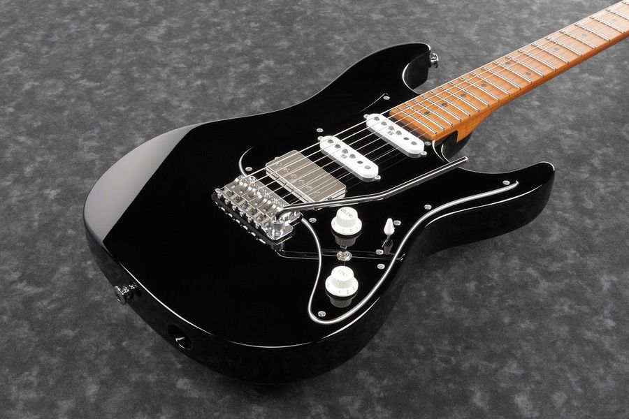 IBANEZ AZ2204B-BK Электрогитара IB-0070 фото