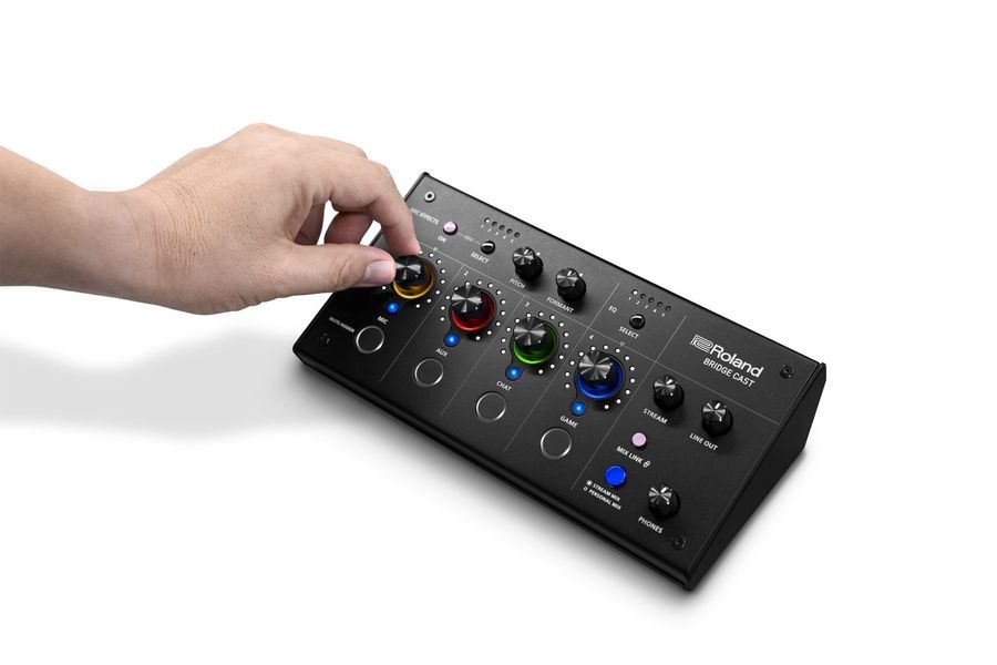 Игровой аудиомикшер Roland BRIDGE CAST Черный RO-2891 фото