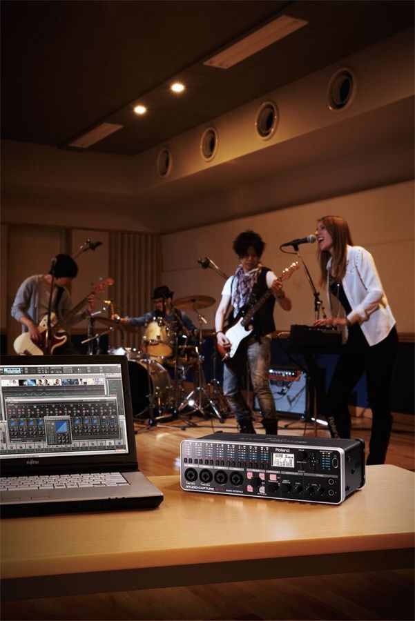 USB аудиоинтерфейс Roland UA1610 Studio Capture RO-1737 фото