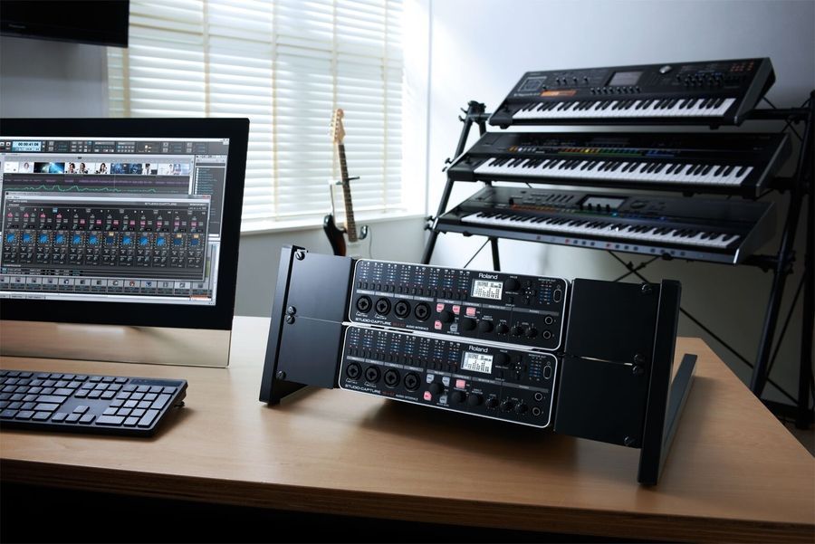 USB аудиоинтерфейс Roland UA1610 Studio Capture RO-1737 фото