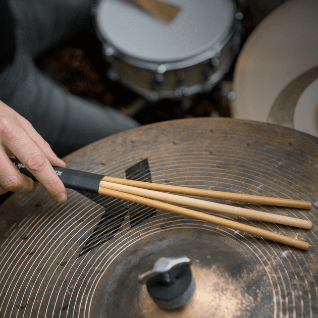 Щітки RATTAN/BIRCH Vic Firth RM4 VF-0616 фото
