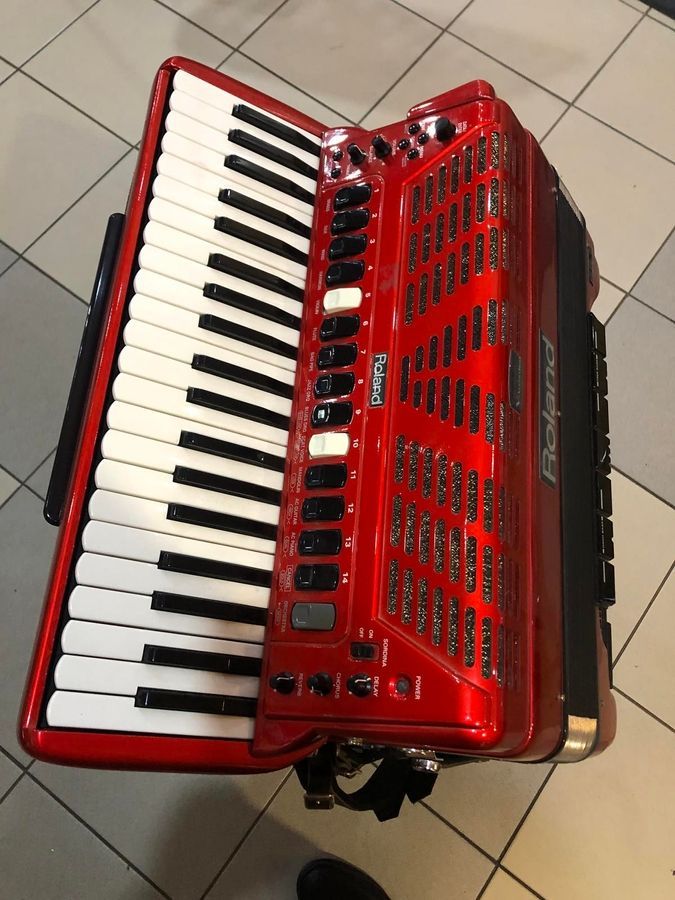 Цифровой аккордеон ROLAND FR5 RED RO-0581 фото
