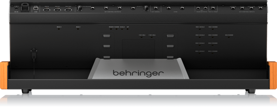 Аналоговий синтезатор Behringer POLY D BE-0917 фото