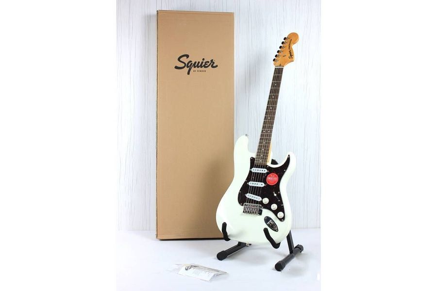 SQUIER by FENDER CLASSIC VIBE '70s STRATOCASTER LR OLYMPIC WHITE Електрогітара SQ-0136 фото