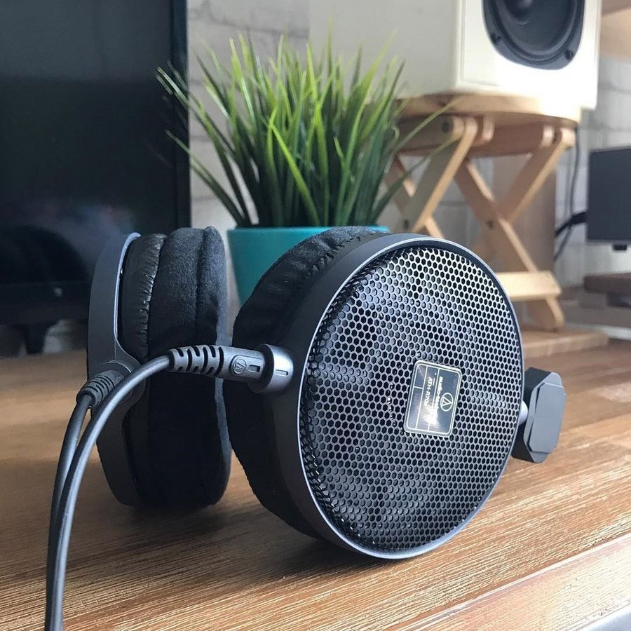 Наушники Audio-Technica ATH-R70x AT-0129 фото
