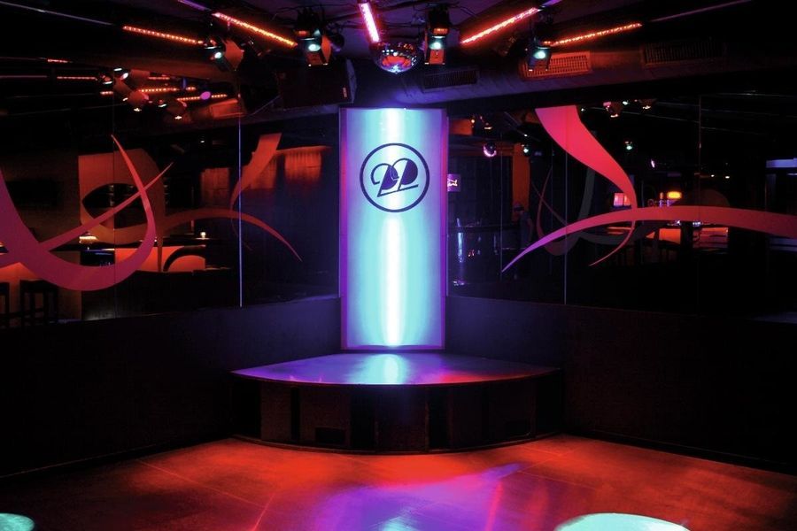 EUROLITE Half Mirror Ball 20cm motorized EL-0640 фото