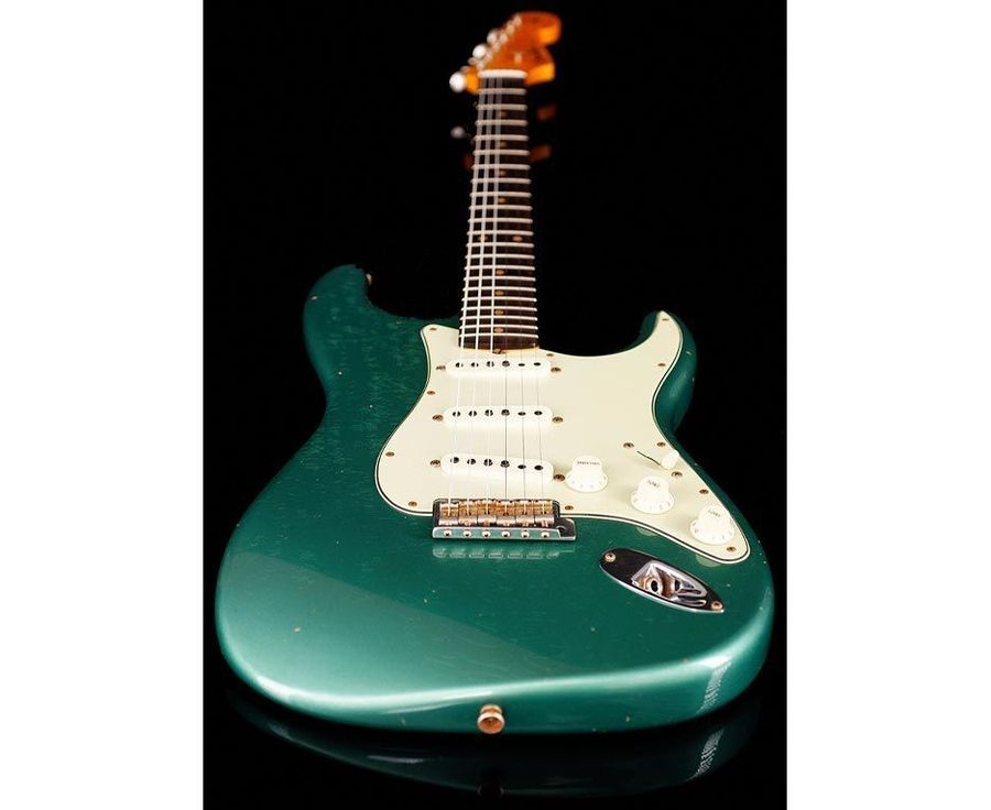 FENDER CUSTOM SHOP 1960 STRATOCASTER JOURNEYMAN RELIC FADED AGED SHERWOOD GREEN METALLIC Электрогитара FE-0293 фото