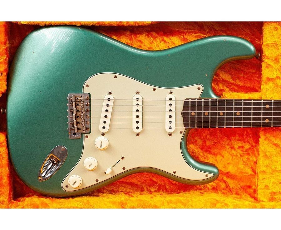 FENDER CUSTOM SHOP 1960 STRATOCASTER JOURNEYMAN RELIC FADED AGED SHERWOOD GREEN METALLIC Электрогитара FE-0293 фото