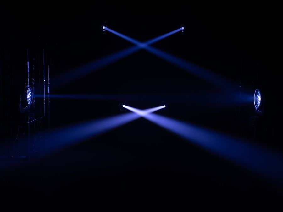 FUTURELIGHT EYE-1940 QCL Zoom LED Moving Head Wash FL-0016 фото