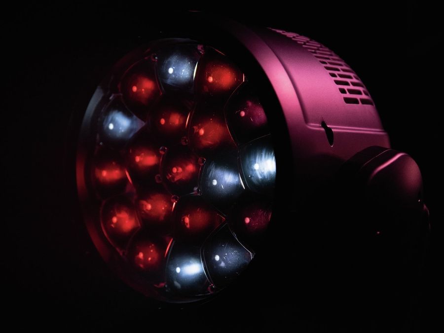 FUTURELIGHT EYE-1940 QCL Zoom LED Moving Head Wash FL-0016 фото