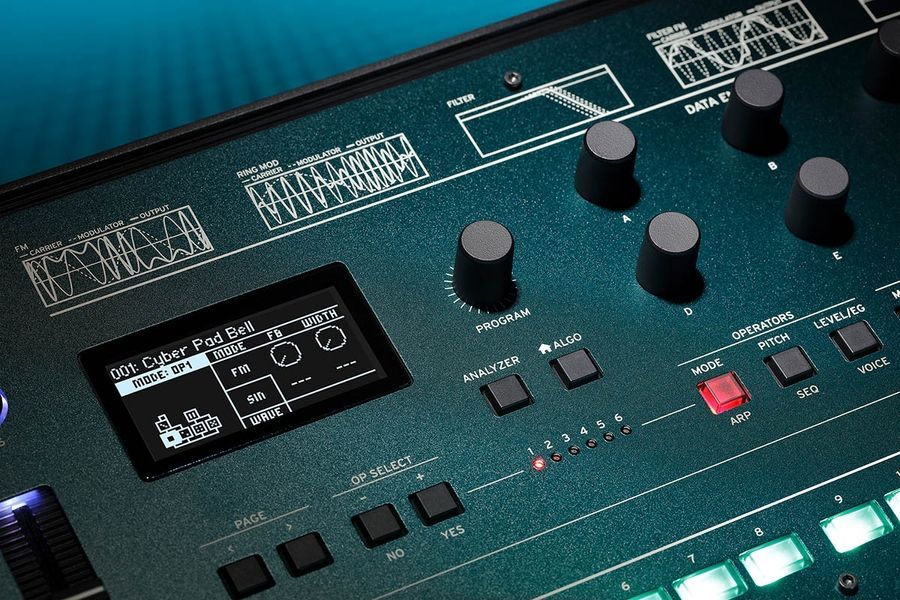 KORG Opsix Синтезатор KO-0151 фото