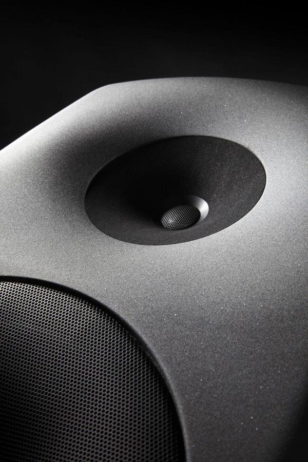 Акустическая система Genelec 8260APM GE-0443 фото