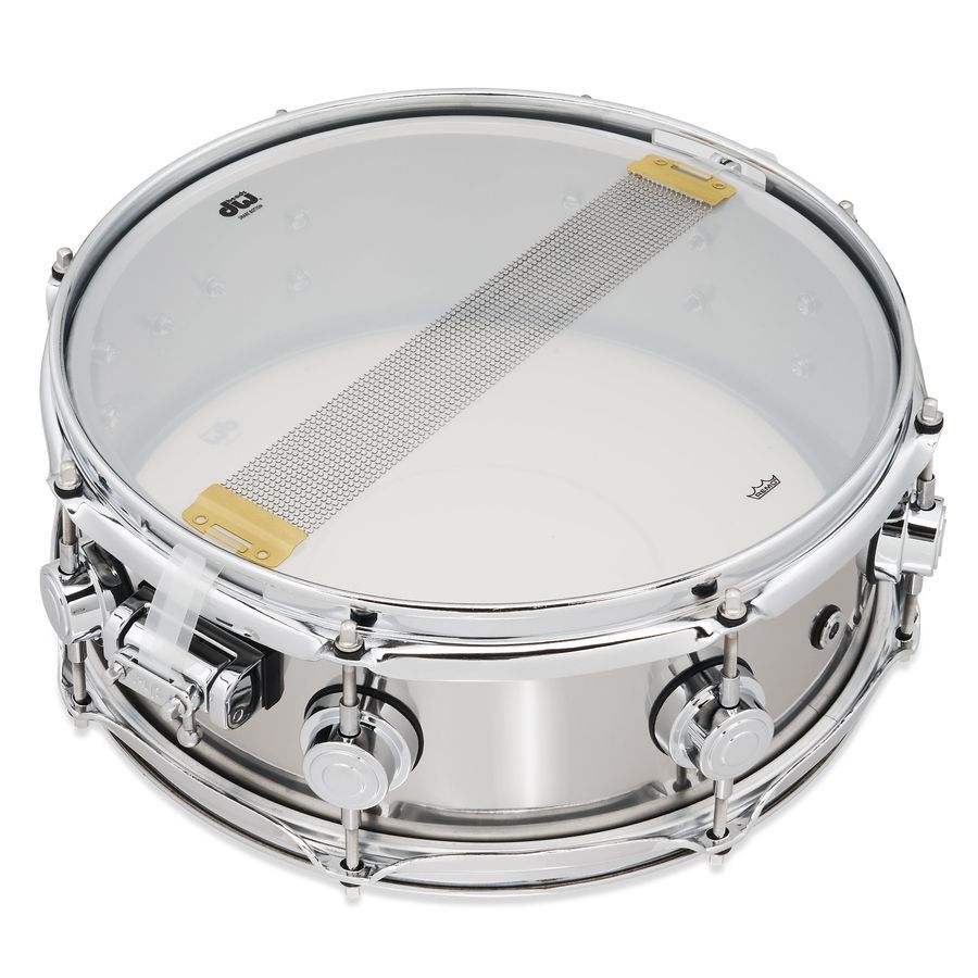 DW DRVL4513SPCStainless Steel Snare Drum 4.5x13 DW-X282 фото