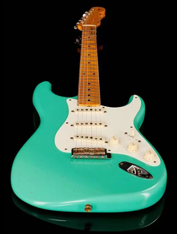 FENDER CUSTOM SHOP LIMITED EDITION 1957 STRATOCASTER JOURNEYMAN RELIC AGED SEA FOAM GREEN Електрогітара FE-0308 фото