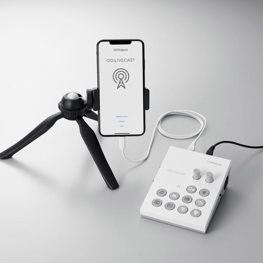 Roland GO:LIVECAST Портативная студия для смартфонов RO-2718 фото