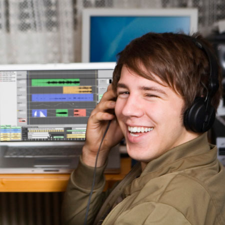 Аудіоінтерфейс Behringer UMC204HD