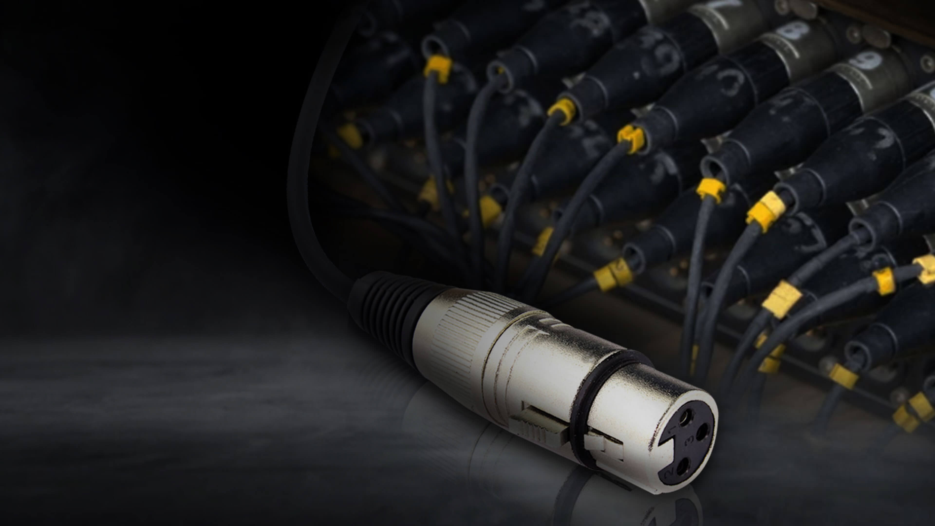 Цифровий мікшерний пульт Behringer WING COMPACT