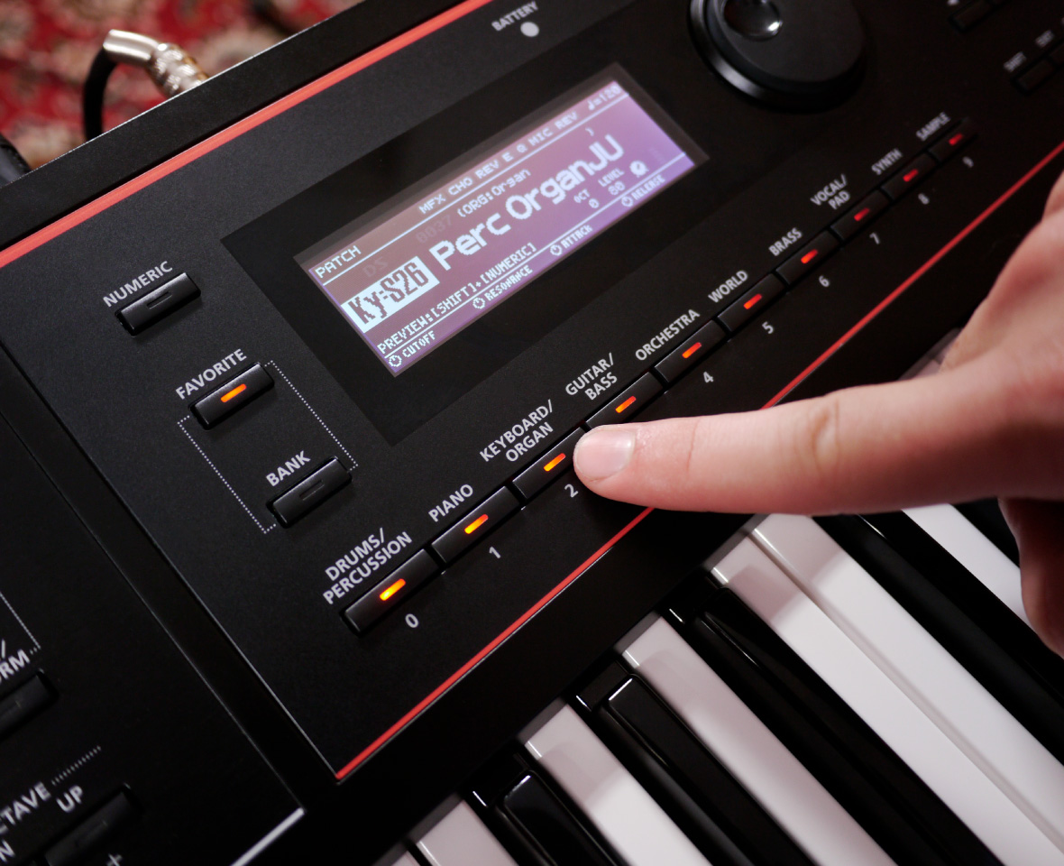 Синтезатор Roland Juno-DS76