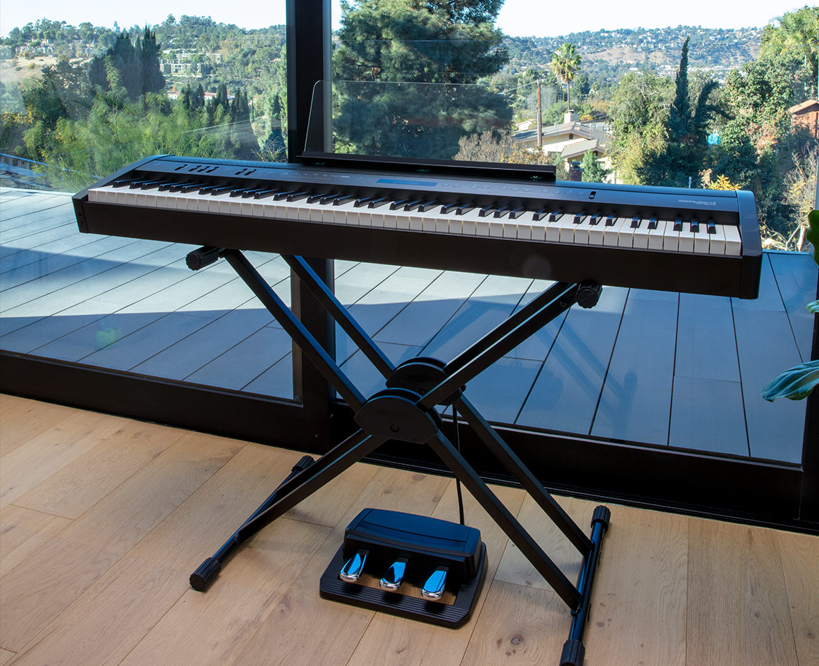 Цифрове фортепіано Roland FP60X