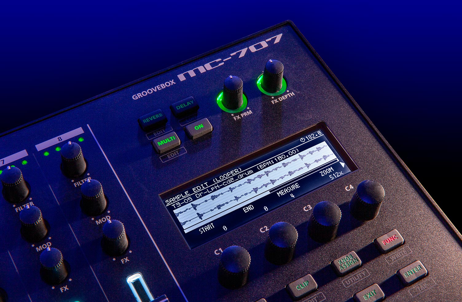 Грувбокс Roland MC707