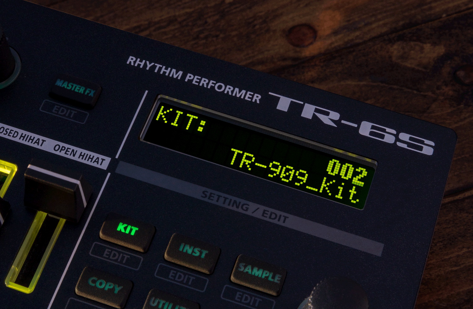 Roland TR6S